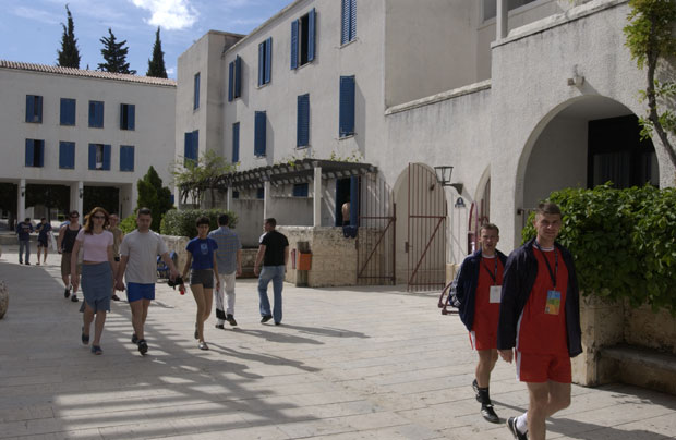 Коле хоће Могрен